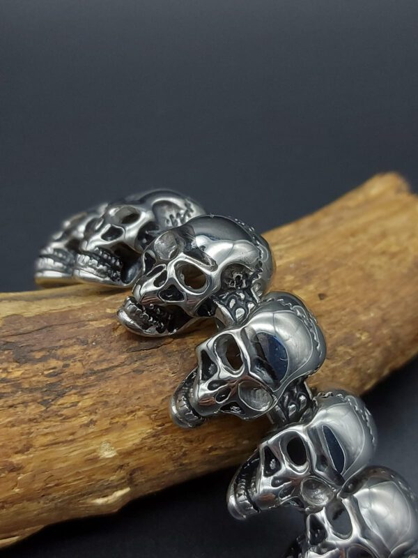Skull Totenköpfe Massiv