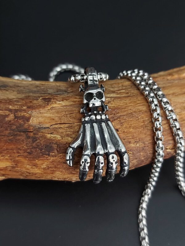 Skeletthand Skull – Bild 4