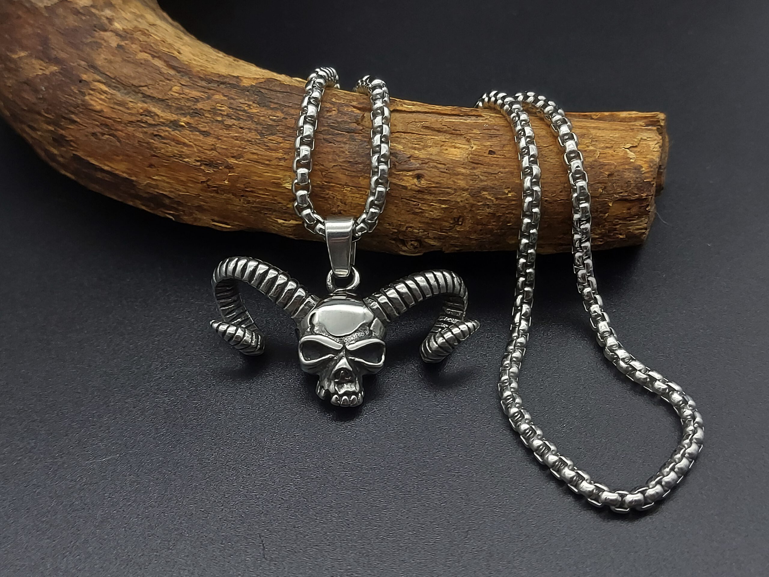 Teufel Totenkopf – Bild 3